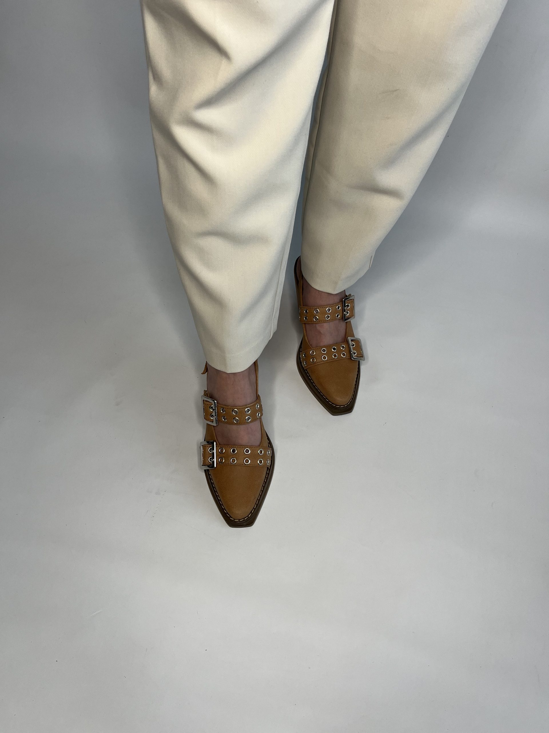 Bari Cuero Camel - Imagen 3