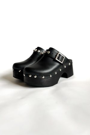Zuecos Cuero Black Envíos después de 9 días desde que compra